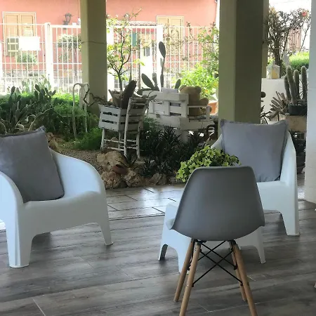 Viro House Couette-café 4*