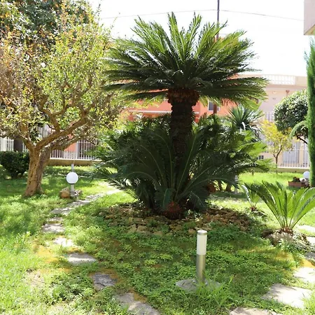 Viro House 4* Squinzano