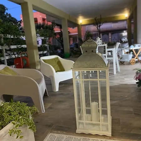 Viro House Bed & Breakfast Squinzano