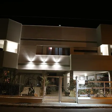 Viro House Bed & Breakfast Squinzano