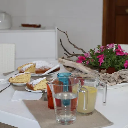 Viro House Bed & Breakfast *